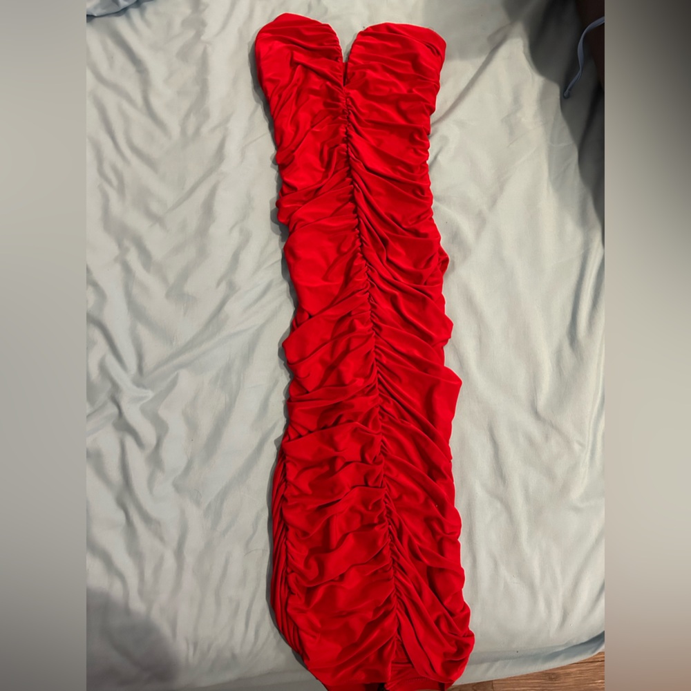 Red Backless Off the shoulder V-Neck Ruched Body-con Dress